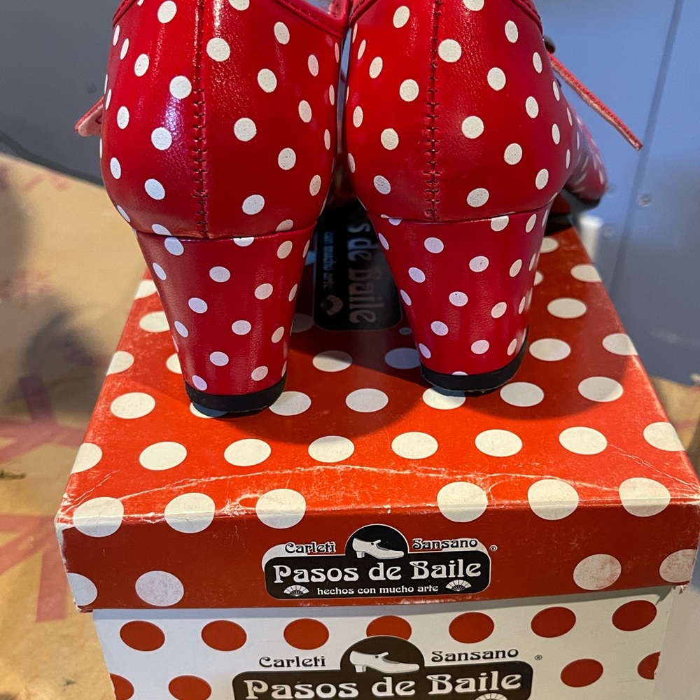 Red Polka Dot Flamenco Dance Shoes 💃 - Picture 10 of 11